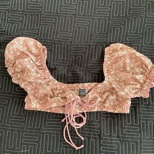 Floral Puff Sleeve Crop Top